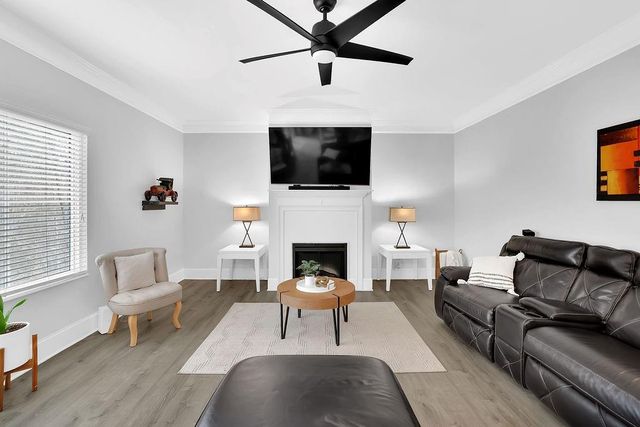 1760 Shire Village Drive, Sugar Hill, GA 30518