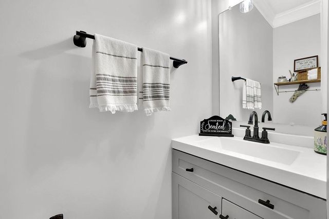 1760 Shire Village Drive, Sugar Hill, GA 30518