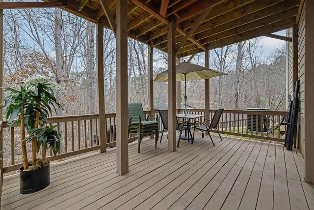 1760 Shire Village Drive, Sugar Hill, GA 30518