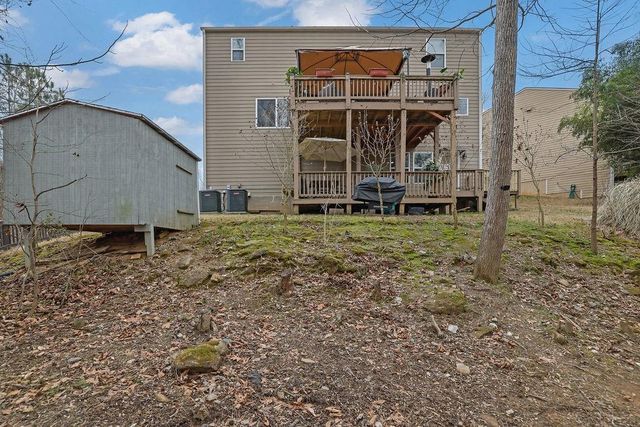 1760 Shire Village Drive, Sugar Hill, GA 30518