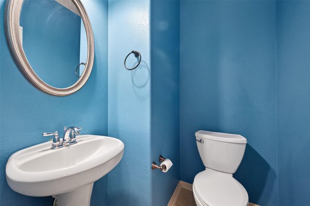 5215 Field Briar Lane, Sugar Land, TX 77479