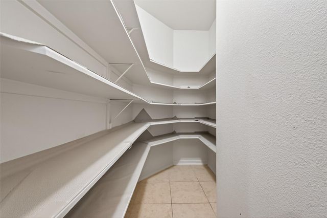 5215 Field Briar Lane, Sugar Land, TX 77479