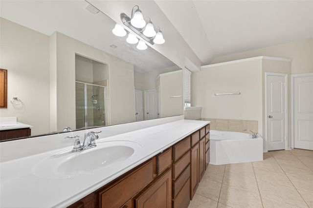 5215 Field Briar Lane, Sugar Land, TX 77479