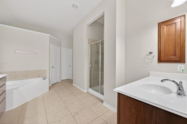 5215 Field Briar Lane, Sugar Land, TX 77479