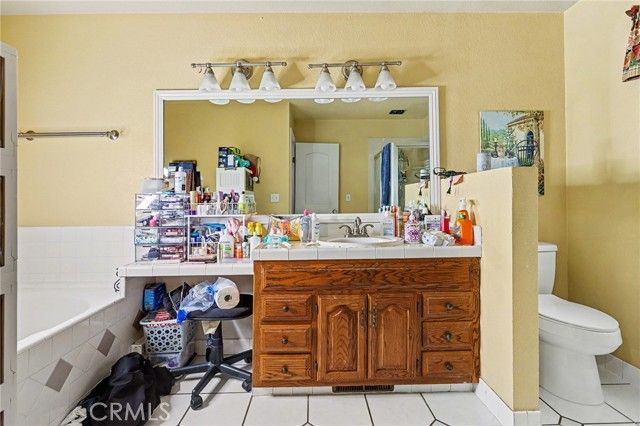 23457 Currier Drive, Tracy, CA 95304