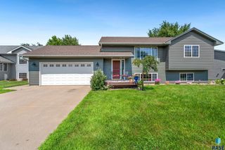 6518 W 56th St, Sioux Falls, SD 57106