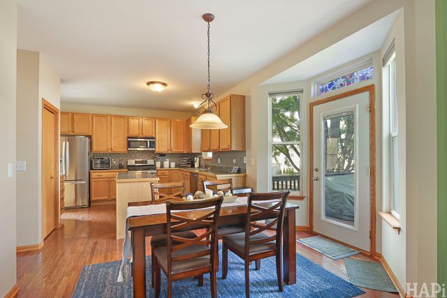 1999 W Windsor Drive, Round Lake, IL 60073