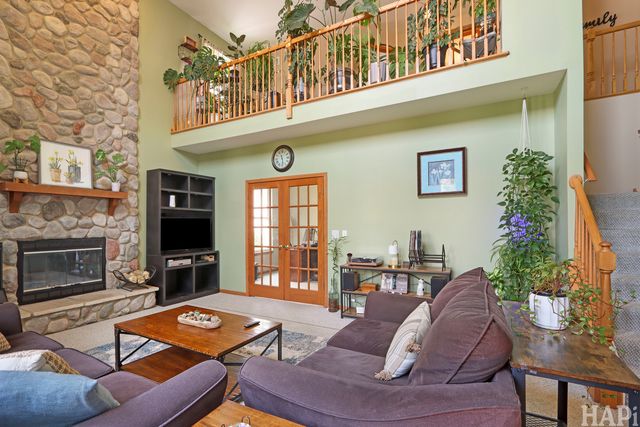 1999 W Windsor Drive, Round Lake, IL 60073