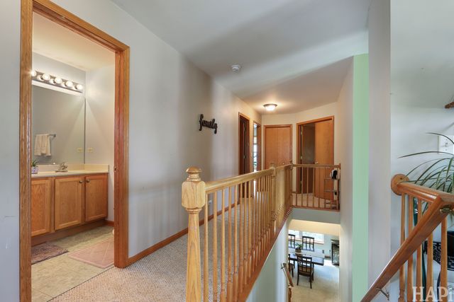 1999 W Windsor Drive, Round Lake, IL 60073