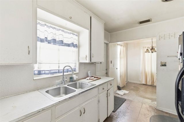 1712 W FERRIS AVENUE, Tampa, FL 33603
