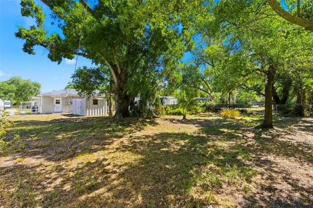 1712 W FERRIS AVENUE, Tampa, FL 33603