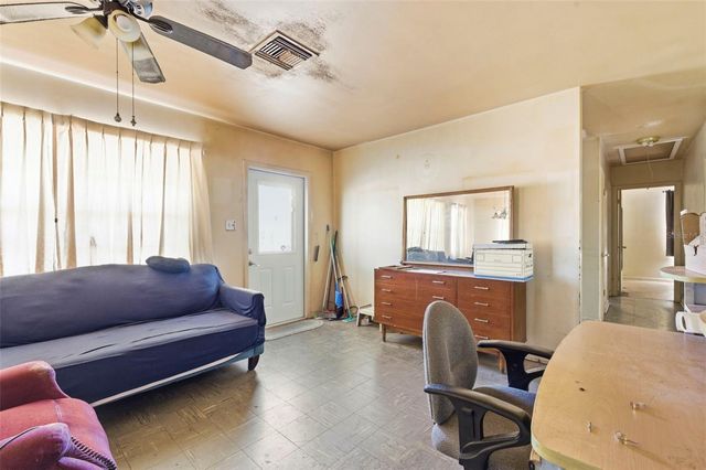 1712 W FERRIS AVENUE, Tampa, FL 33603