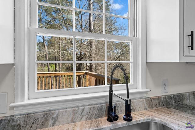 6806 Bay Point Drive, Macon, GA 31220