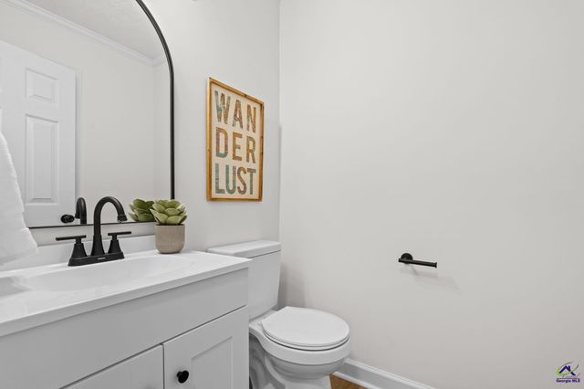 6806 Bay Point Drive, Macon, GA 31220