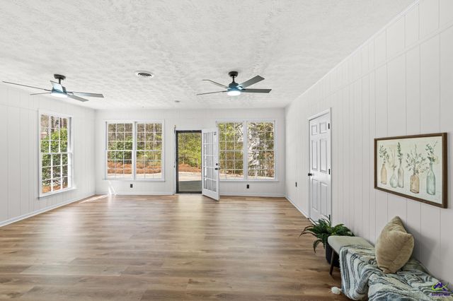 6806 Bay Point Drive, Macon, GA 31220