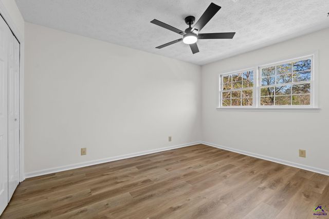 6806 Bay Point Drive, Macon, GA 31220