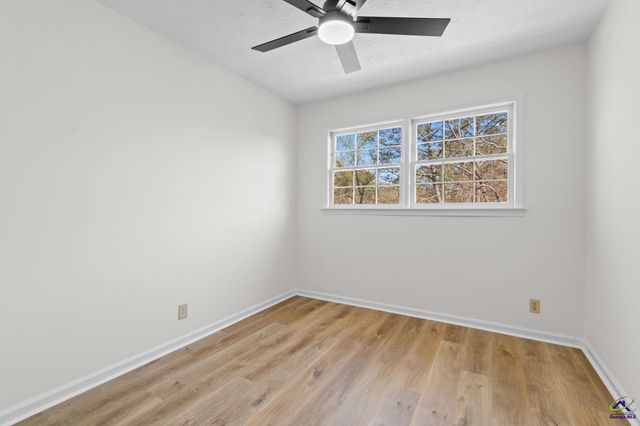 6806 Bay Point Drive, Macon, GA 31220