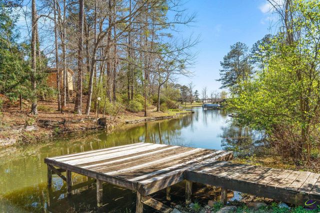 6806 Bay Point Drive, Macon, GA 31220