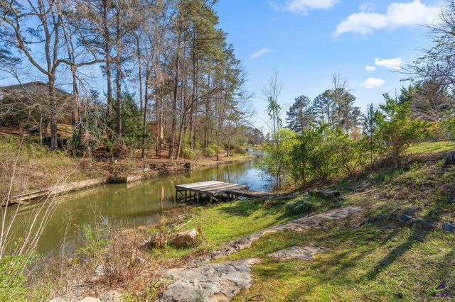 6806 Bay Point Drive, Macon, GA 31220