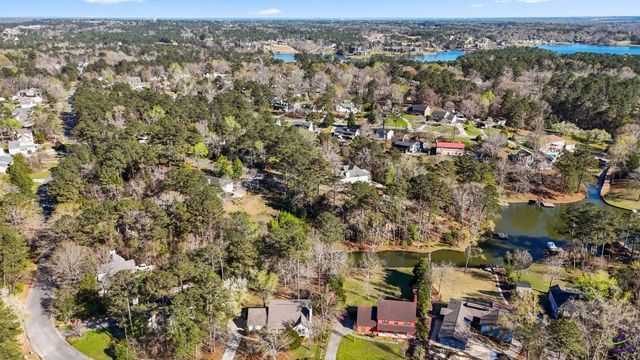 6806 Bay Point Drive, Macon, GA 31220