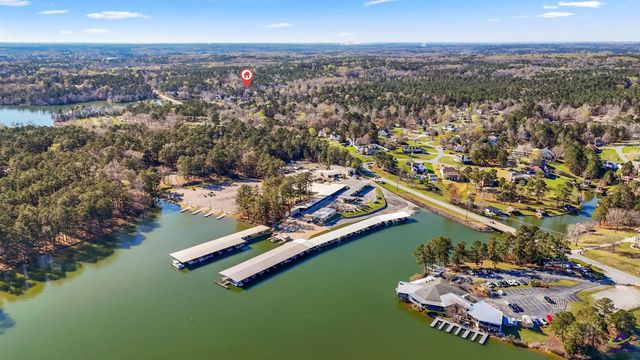 6806 Bay Point Drive, Macon, GA 31220