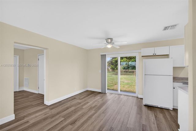 560 W 34th Street, Riviera Beach, FL 33404