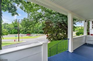 4 Park Heights Ave, Dover Town, NJ 07801