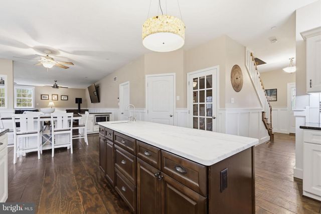 3852 DARK HOLLOW RD, Furlong, PA 18925