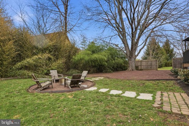 3852 DARK HOLLOW RD, Furlong, PA 18925