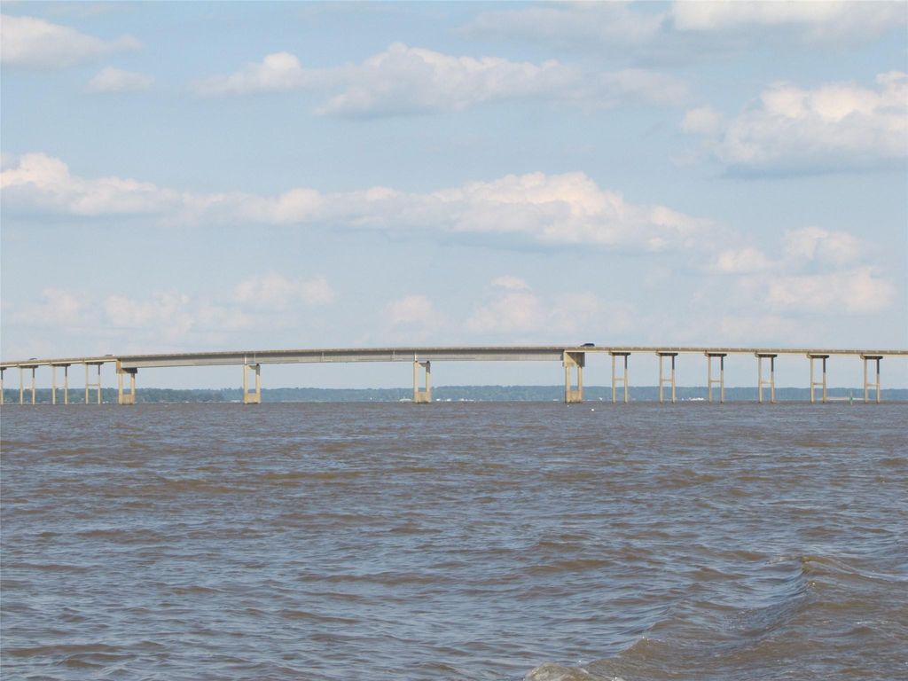 50 Hidden Oaks, Point Blank, TX 77364