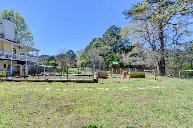 1555 Lower River Road, Covington, GA 30016