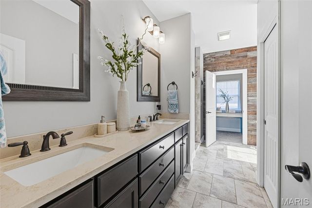 5803 Forest Drive, Hillsboro, MO 63050