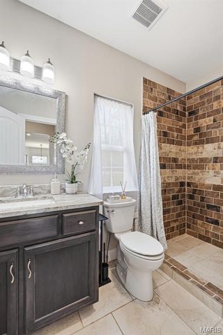 5803 Forest Drive, Hillsboro, MO 63050