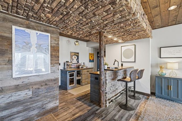 5803 Forest Drive, Hillsboro, MO 63050