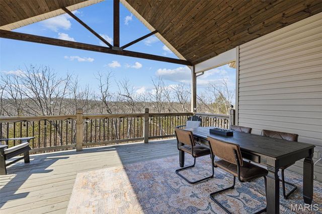 5803 Forest Drive, Hillsboro, MO 63050