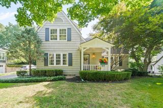 5419 Mohawk Lane, Fairway, KS 66205