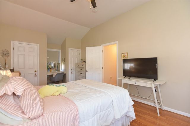 23 Wayne St, Haverhill, MA 01835