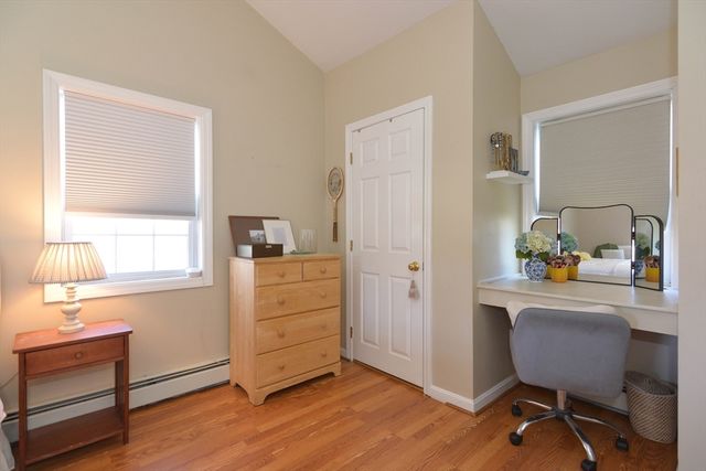 23 Wayne St, Haverhill, MA 01835