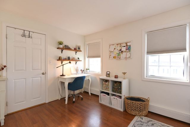 23 Wayne St, Haverhill, MA 01835
