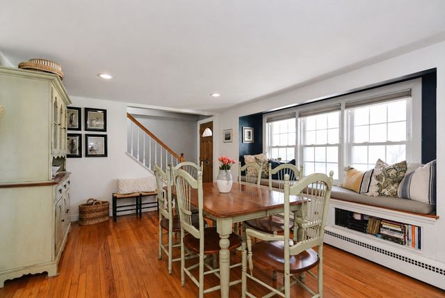 23 Wayne St, Haverhill, MA 01835