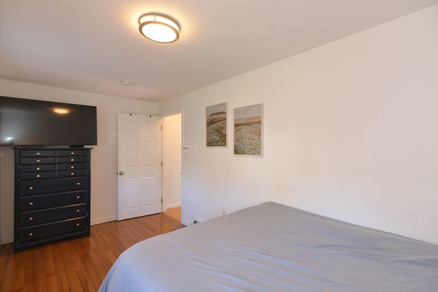 23 Wayne St, Haverhill, MA 01835