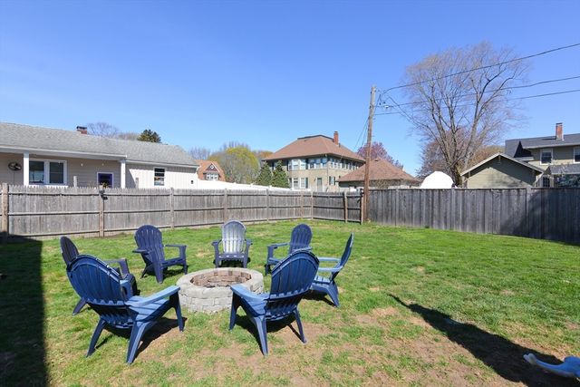 23 Wayne St, Haverhill, MA 01835
