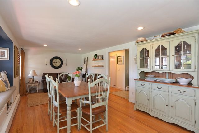 23 Wayne St, Haverhill, MA 01835