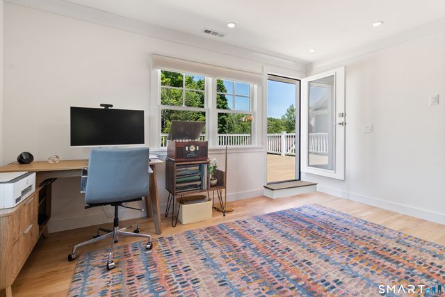 9 Deluca Drive, Greenwich, CT 06807