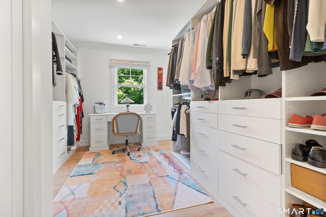 9 Deluca Drive, Greenwich, CT 06807