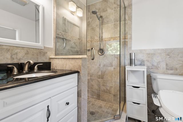 9 Deluca Drive, Greenwich, CT 06807