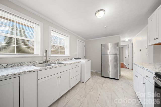 213 Crowell Avenue, Albemarle, NC 28001