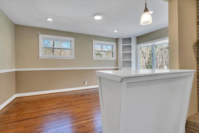 1065 Cain DR, Vinton, VA 24179
