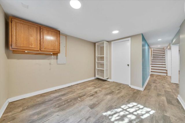 1065 Cain DR, Vinton, VA 24179