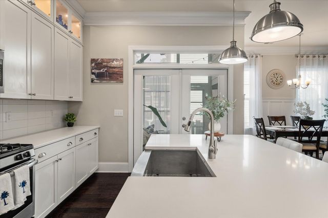 104 Ashley Bluffs Road, Summerville, SC 29485